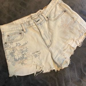 american eagle shorts